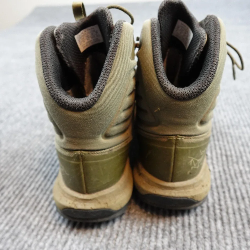 Arcteryx Aerios AR Boots Mens Size 8.5 Green Gore-Tex Vibram Waterproof Hiking